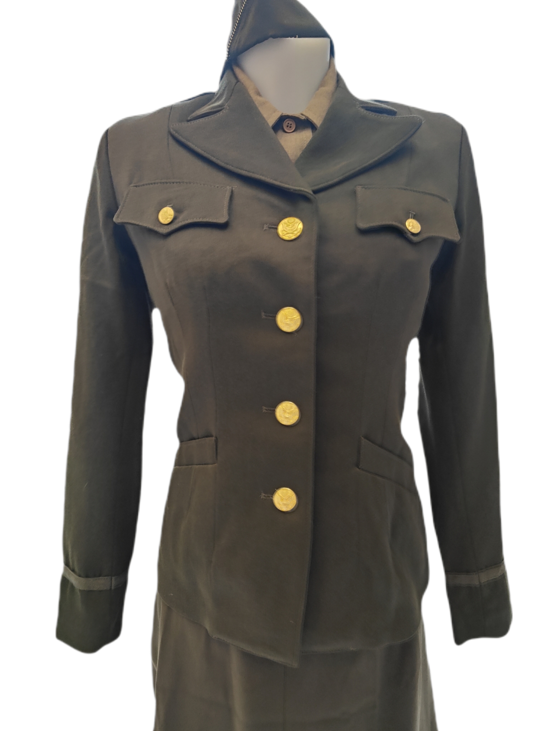 Complete uniform WW2 Womens Officers A class